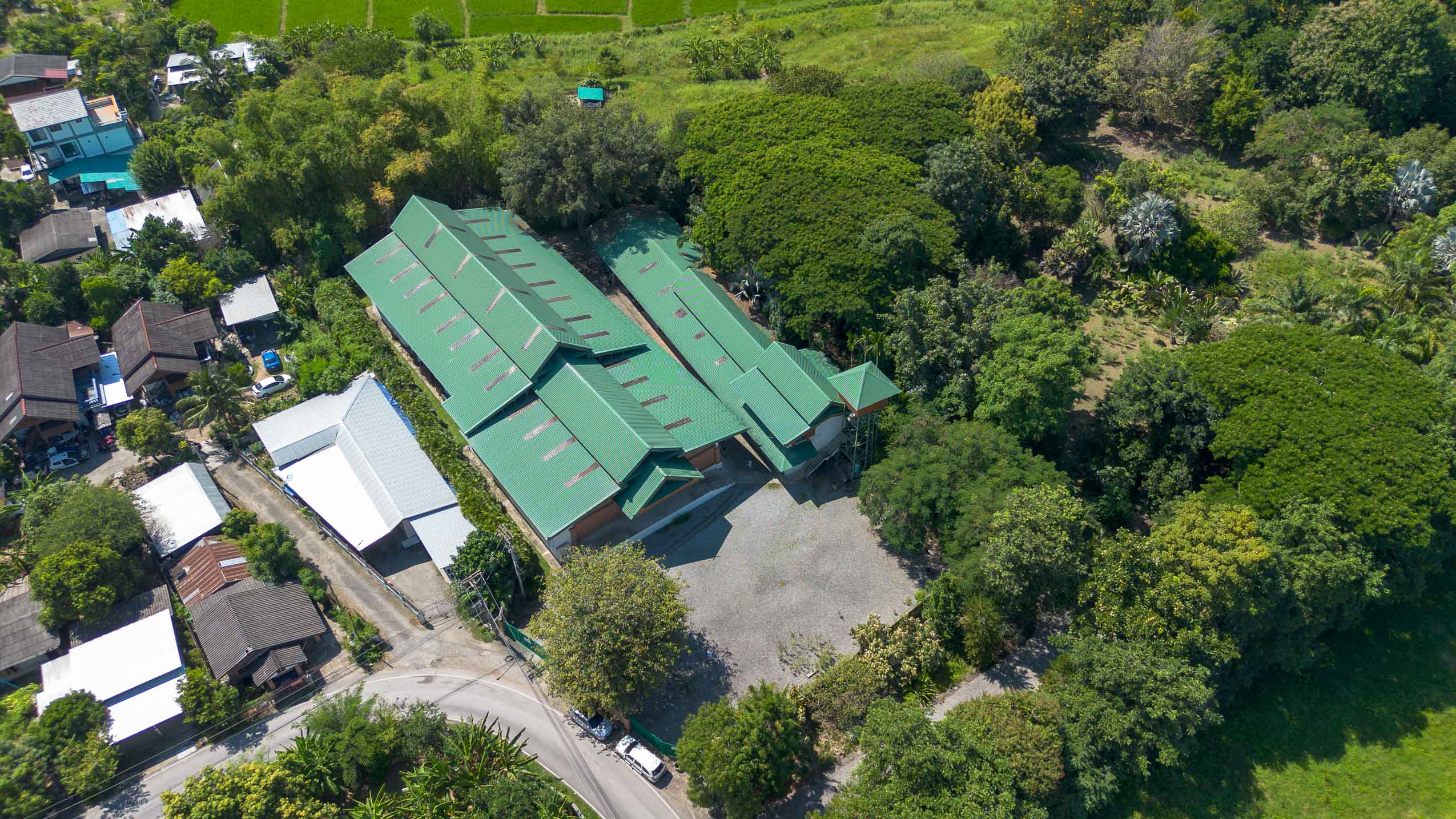 Discover this well-maintained warehouse complex in San Phak Wan, Chiang Mai.