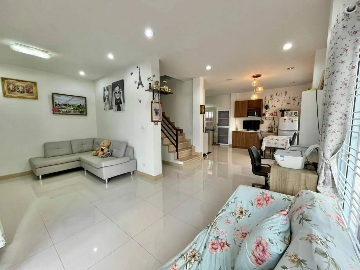 Furnished 3 Bedroom Duplex For Sale With Tenant In San Kamphaeng