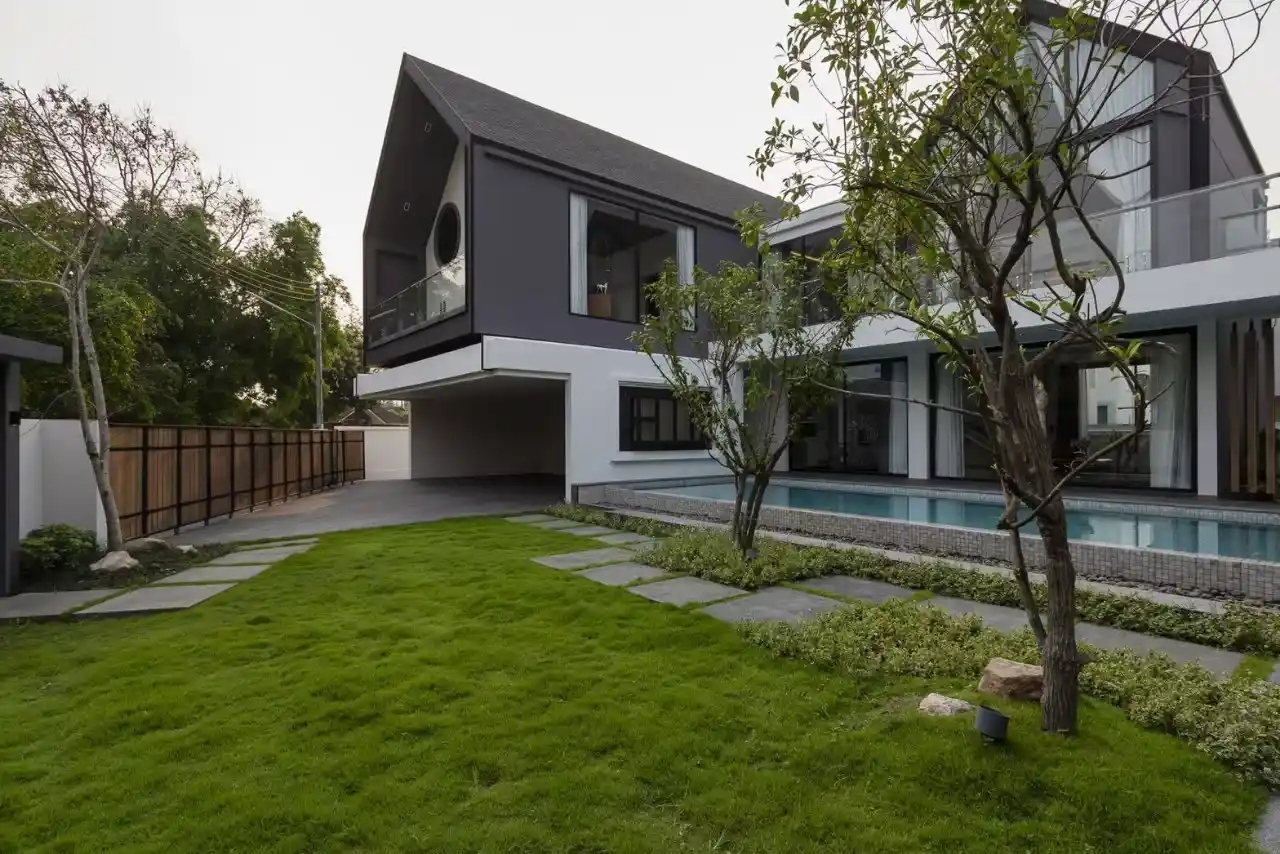 5-Bed Pool Villa in Chiang Mai