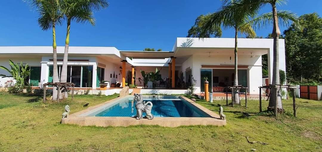 Image showing view of grounds of this luxury pool villa in Mae Rim,Chiang Mai