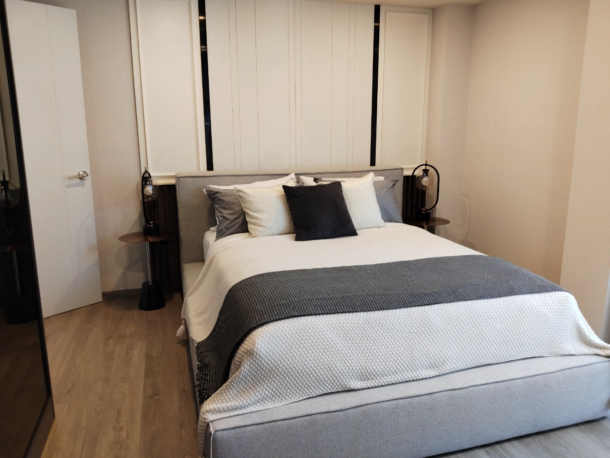 Your Private Mountain Sanctuary: Luxury Pool Villa in Mae Rim