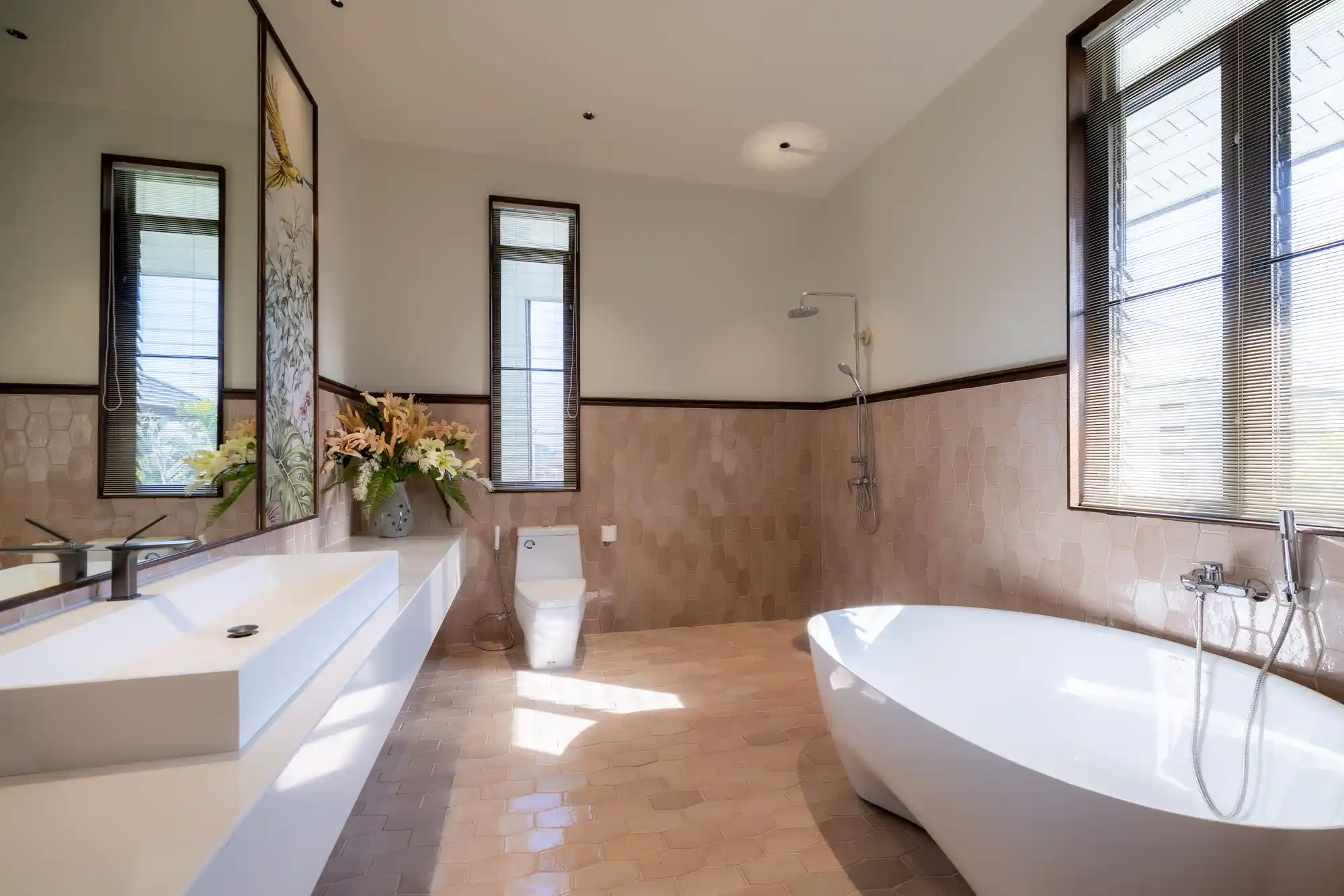 A Grand 5-Bedroom Family Fortress with Doi Suthep Views