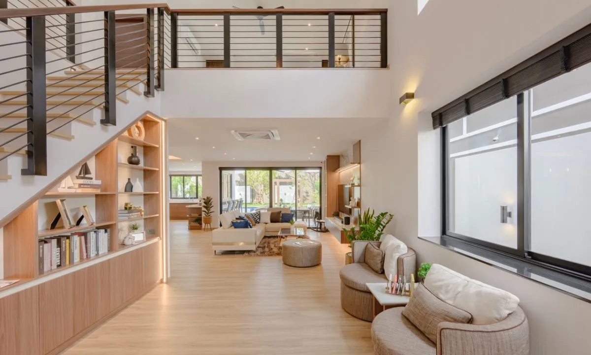 Experience Mansion-Grade Living on a Manageable & Modern Scale