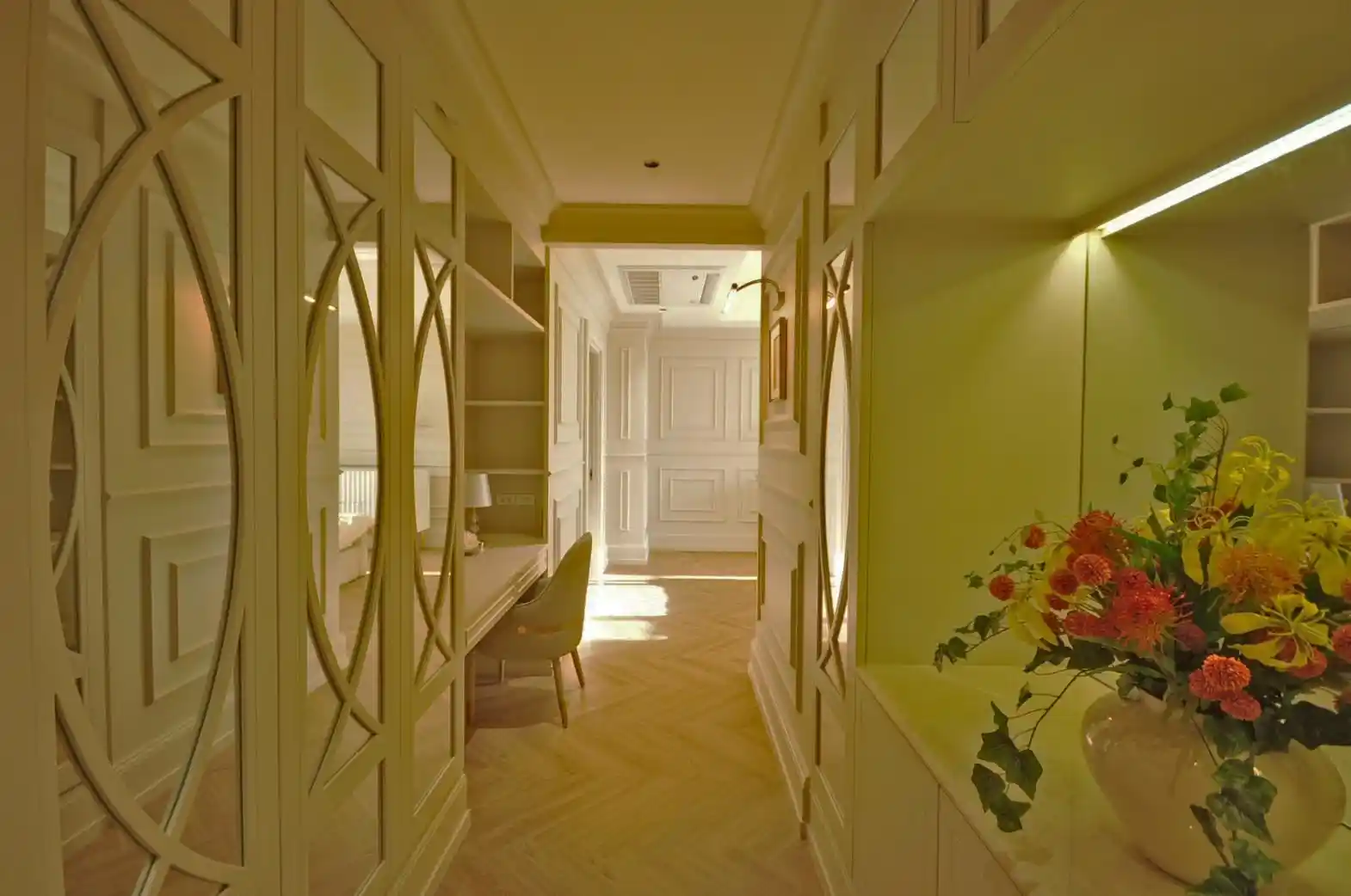 Elegant 4-Bedroom Neoclassical Villa with Private Pool in Hang Dong