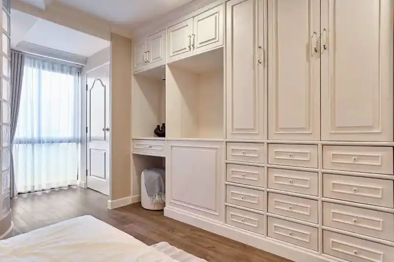 Renovated 130 SQM 3-Bedroom Family Condo at Srithana 2