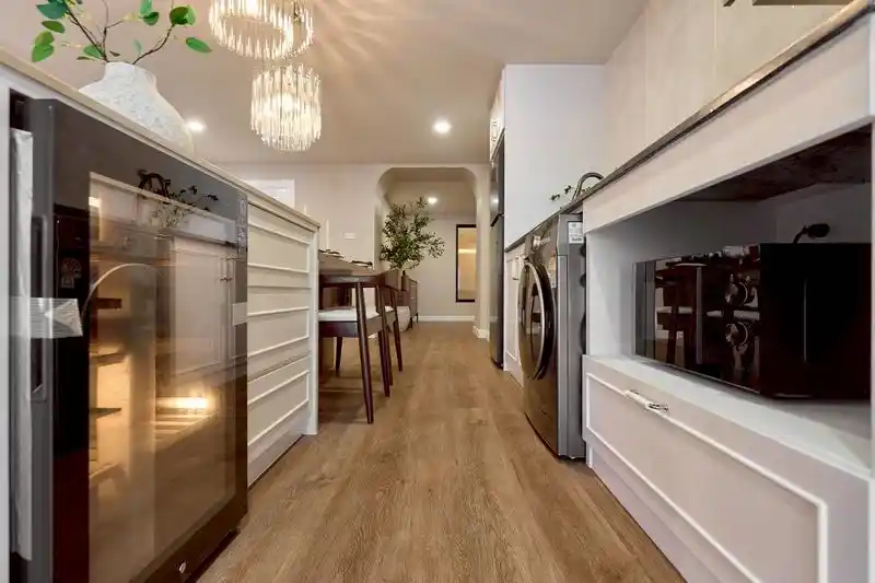 Renovated 130 SQM 3-Bedroom Family Condo at Srithana 2