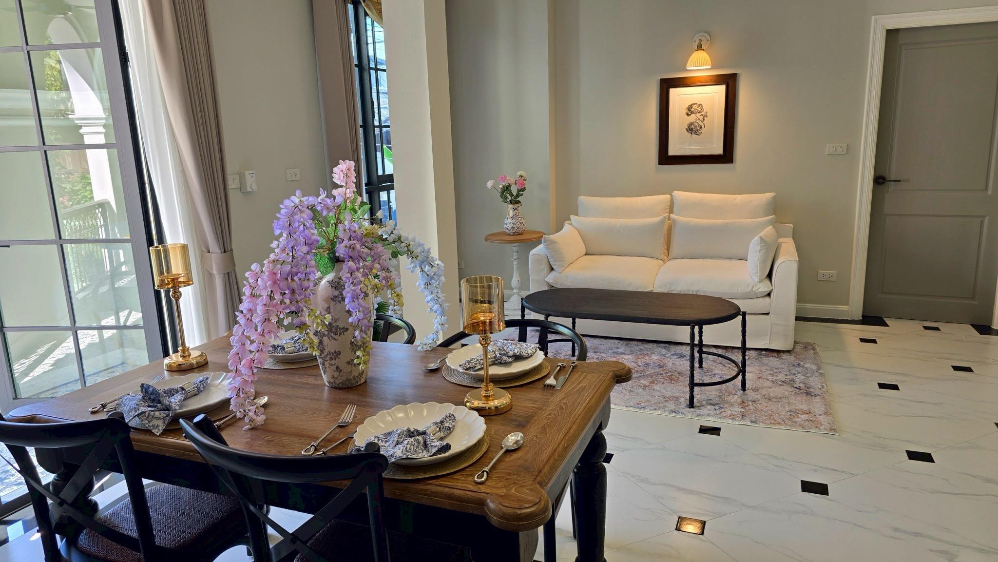 Luxury 3-Unit Colonial Estate: A Turnkey Income Property in Nimman’s Heart