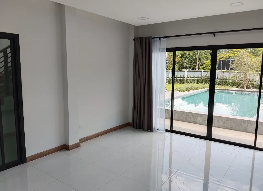 Modern 3BR House with Saltwater Pool in Chiang Mai For Sale — photo 7 of 16