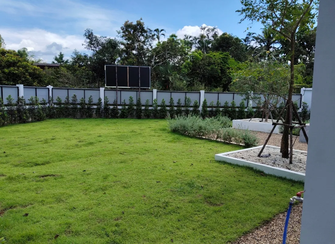 Modern 3BR House with Saltwater Pool in Chiang Mai For Sale — photo 13 of 16
