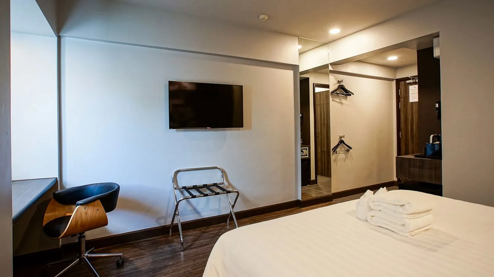 Hotel for Sale in Chiang Mai – Prime Investment Opportunity — photo 19 of 25
