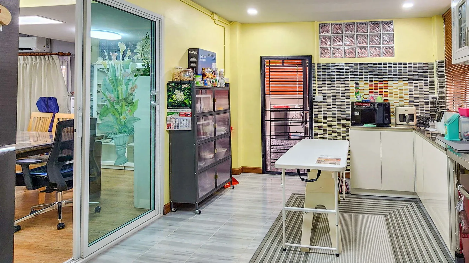 Renovated Move-In Ready 2-Bed Home in Wat Ket, Chiang Mai — photo 14 of 25