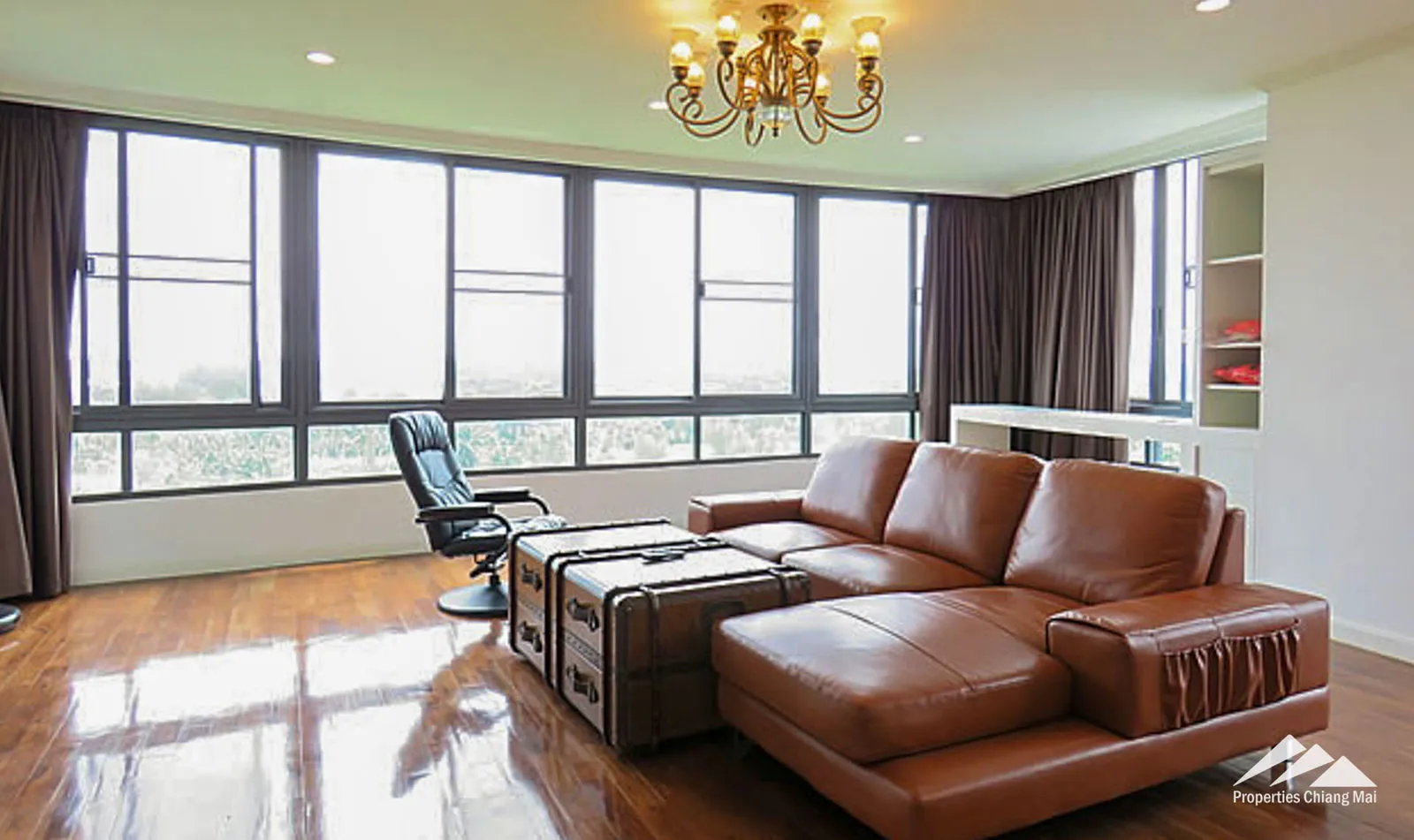 คอนโดกว้างขวาง 3 ห้องนอนพร้อมวิวภูเขาและสนามกอล์ฟ! — photo 13 of 18