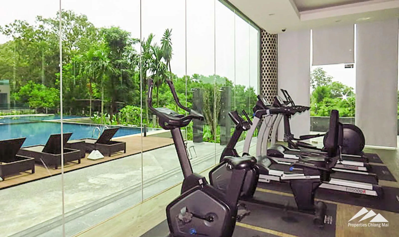 คอนโดกว้างขวาง 3 ห้องนอนพร้อมวิวภูเขาและสนามกอล์ฟ! — photo 7 of 18