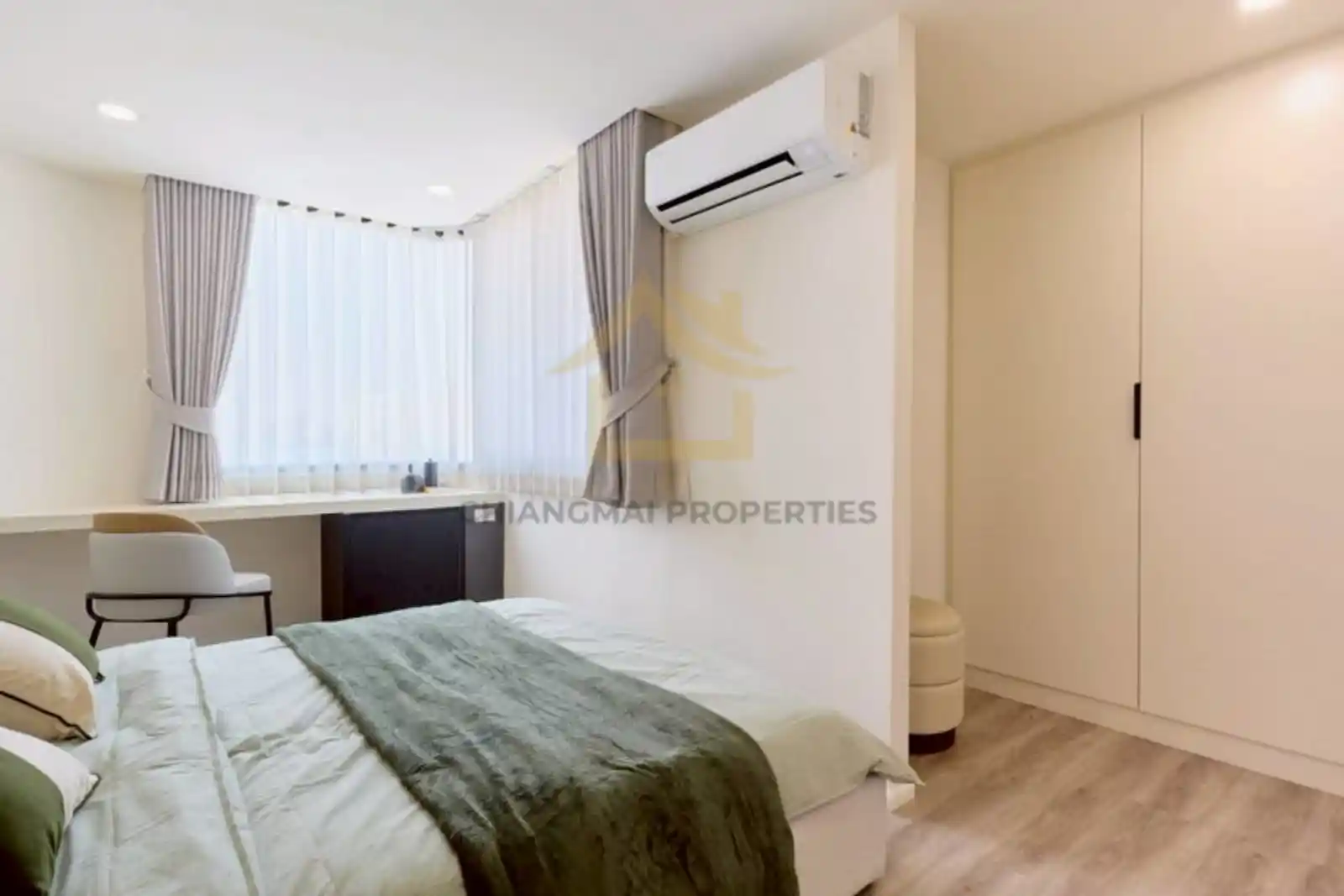 2-Bed Condo For Sale | Chang Phueak | Chiang Mai — photo 2 of 7