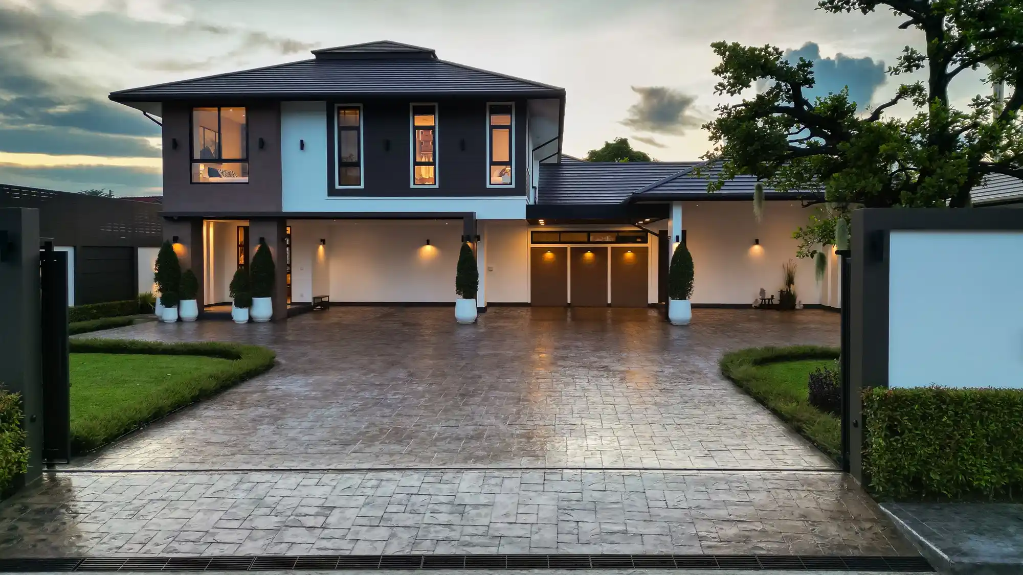 How Chiang Mai Property Agents Get Paid: 2026 Outlook