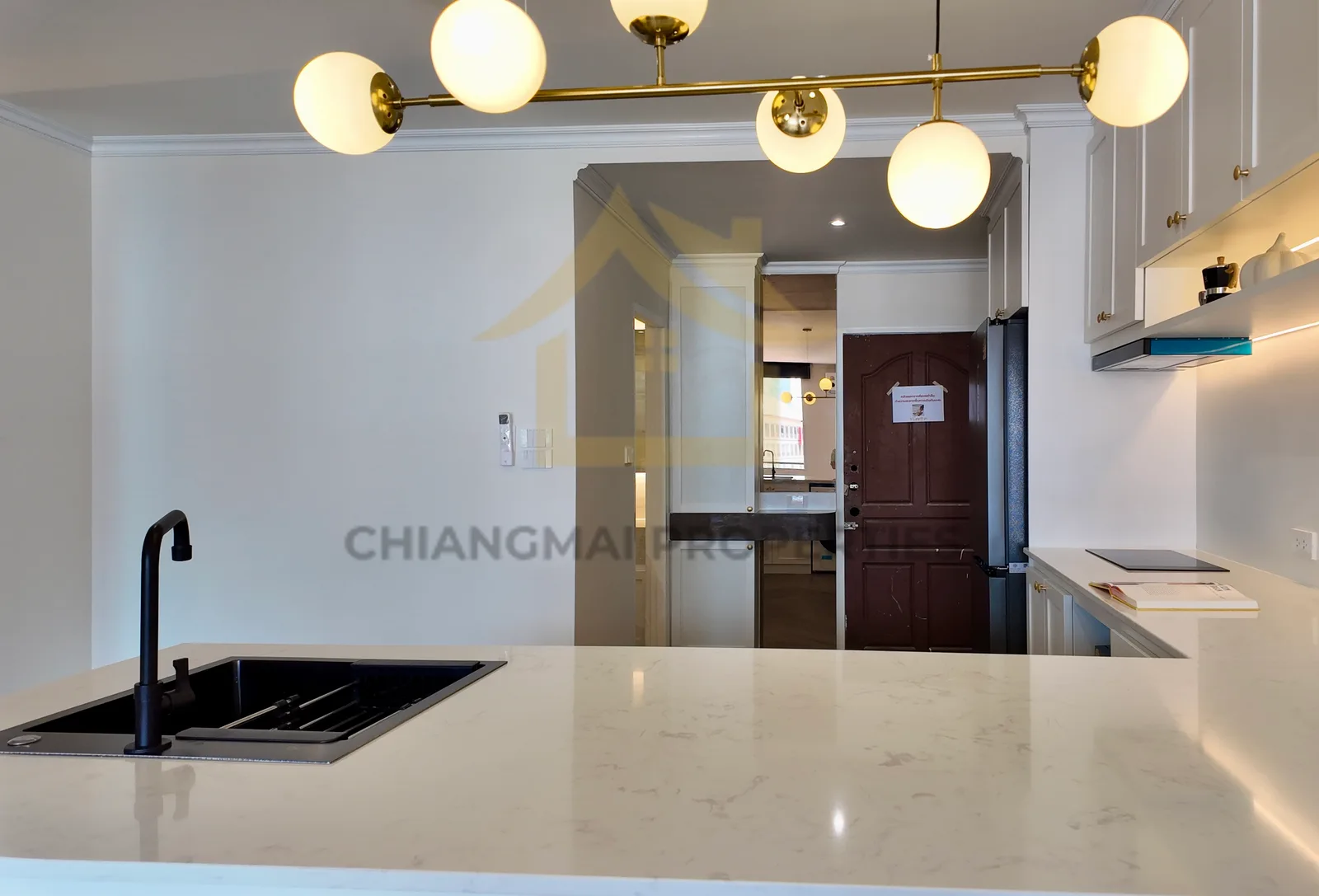 2-Bed Condo, 92.5 Sqm | Chang Phueak | Chiang Mai — photo 3 of 10