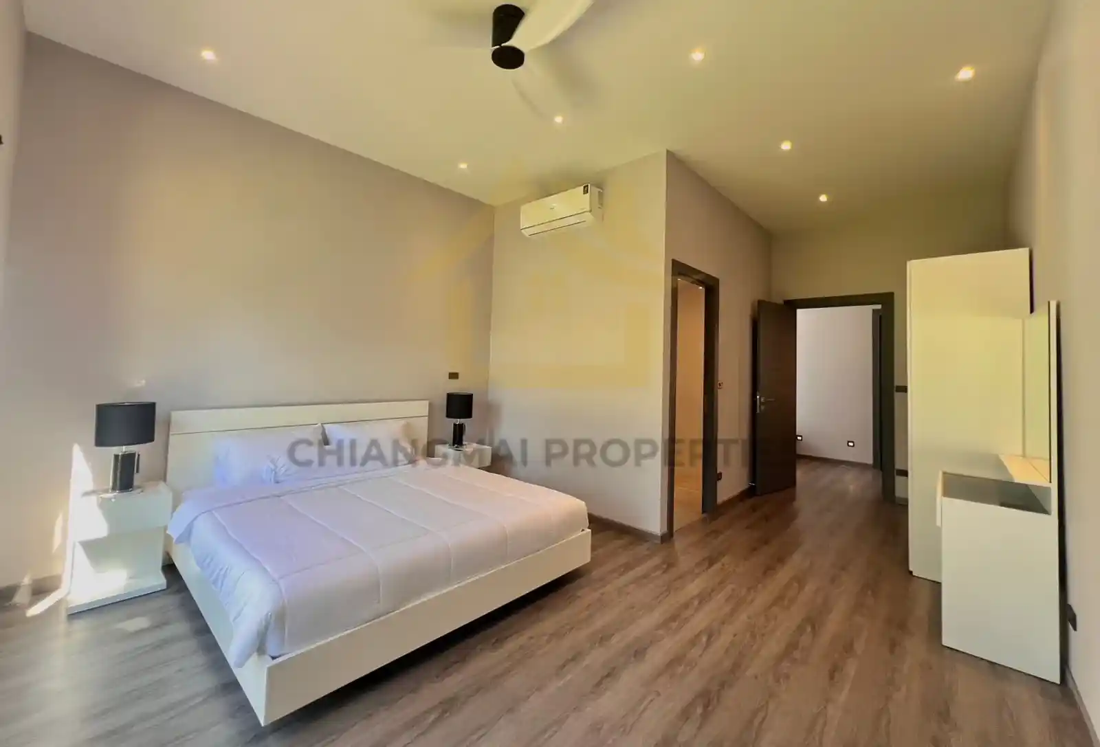 Single-Storey Pool Villa 1,044 sqm | Hang Dong | Chiang Mai — photo 15 of 17