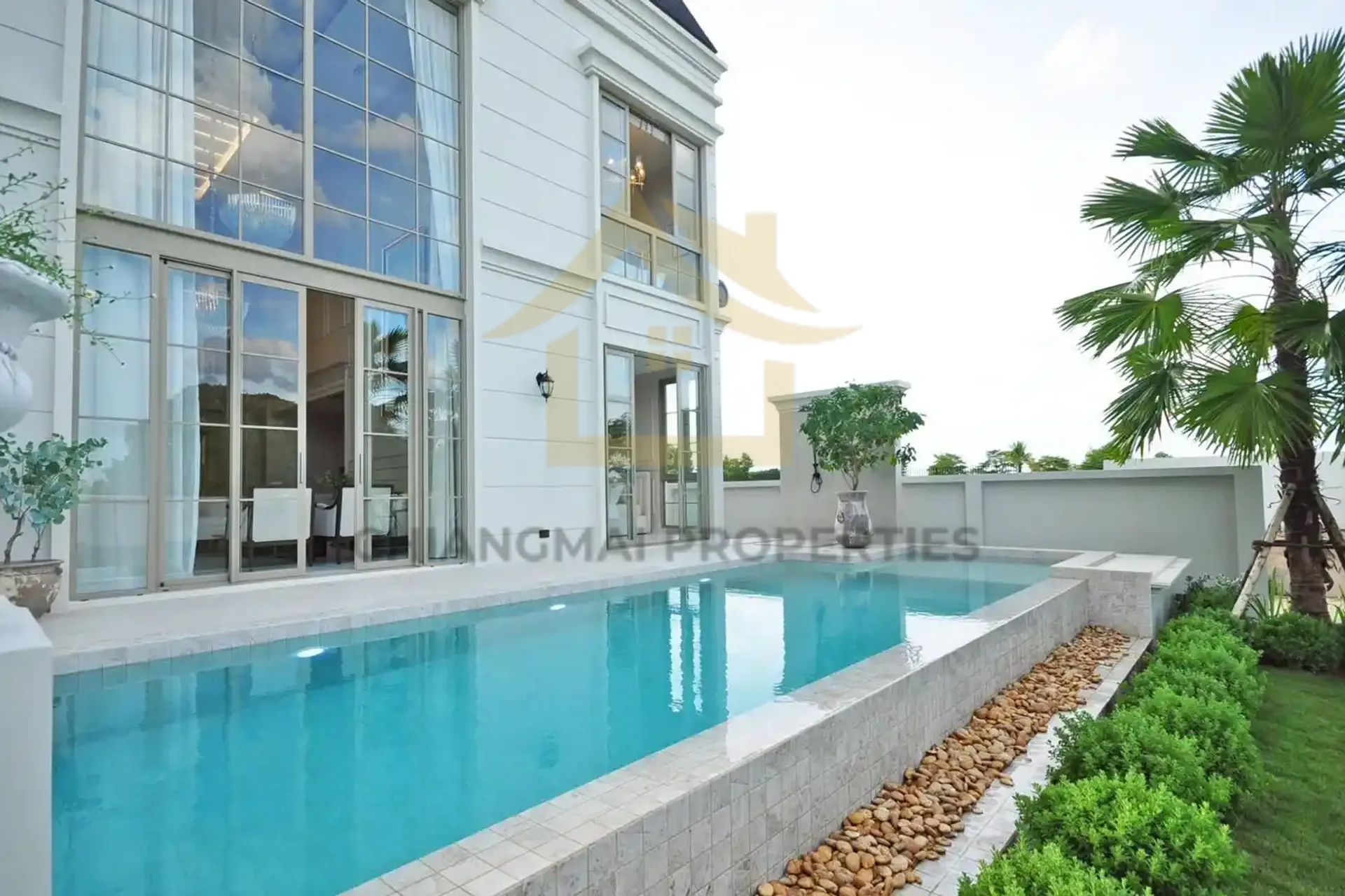 Luxury Neoclassical Villa near Lanna International School