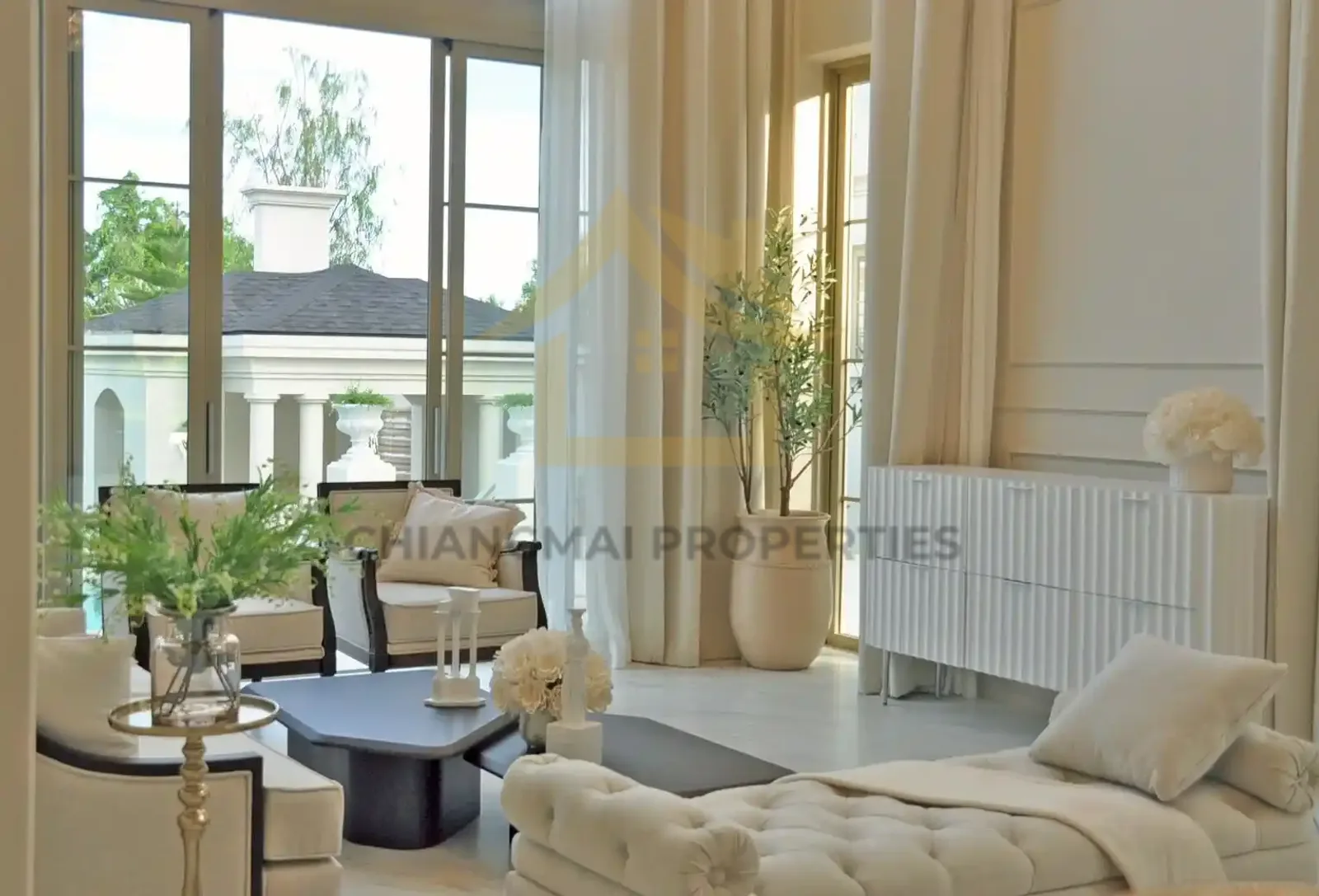Luxury Neoclassical Villa near Lanna International School — photo 5 of 10
