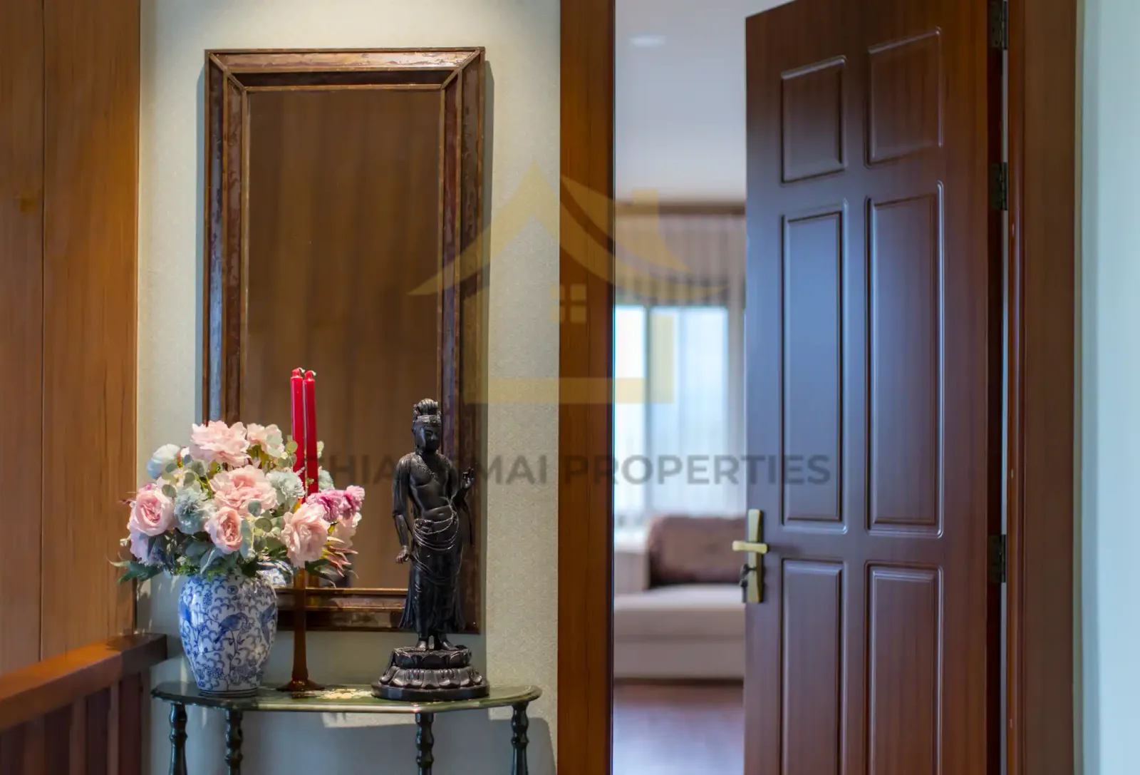 Luxury Pool Villa Saraphi Chiang Mai | Near Varee School — photo 4 of 11