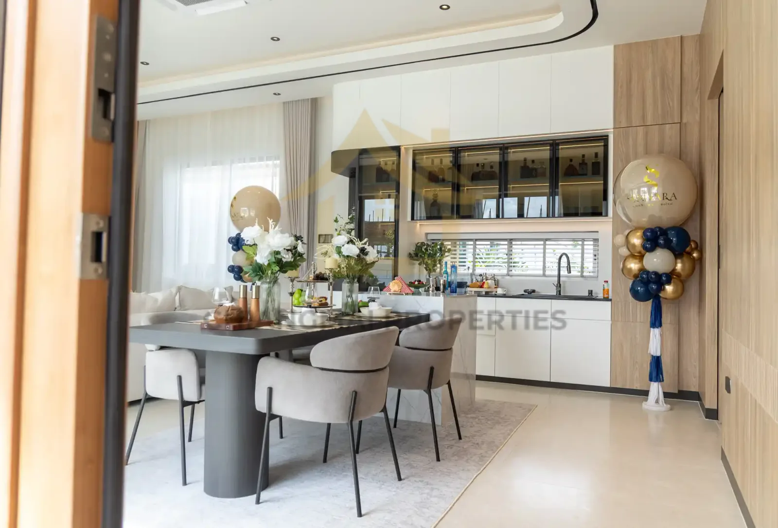 3 Bedroom Saltwater Pool Villa for Sale Hang Dong — photo 1 of 10