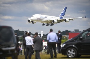 Les avions récents, comme l'A380 ici, sont directement livrés avec tous les systèmes de sécurité les plus récents. Les anciens peuvent être mis à jour.