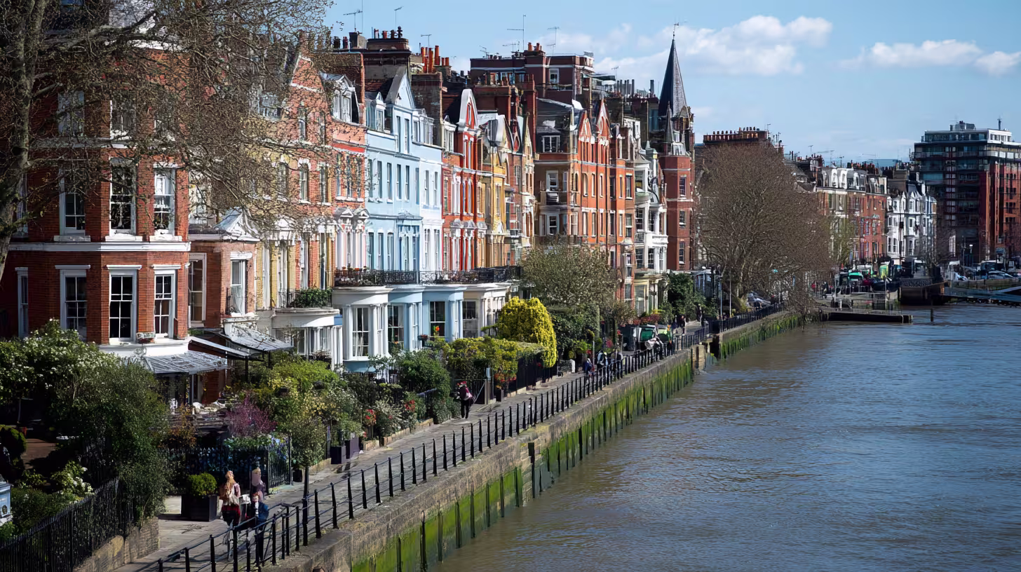 Fulham business owner working with a local IT support provider to reduce tech issues and improve productivity