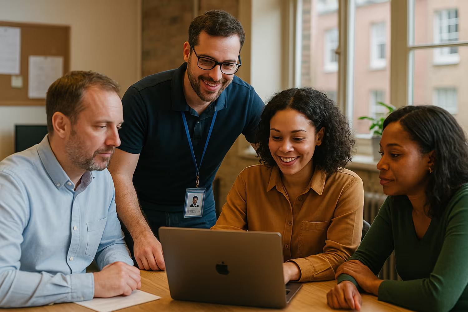 IT expert supporting small business team