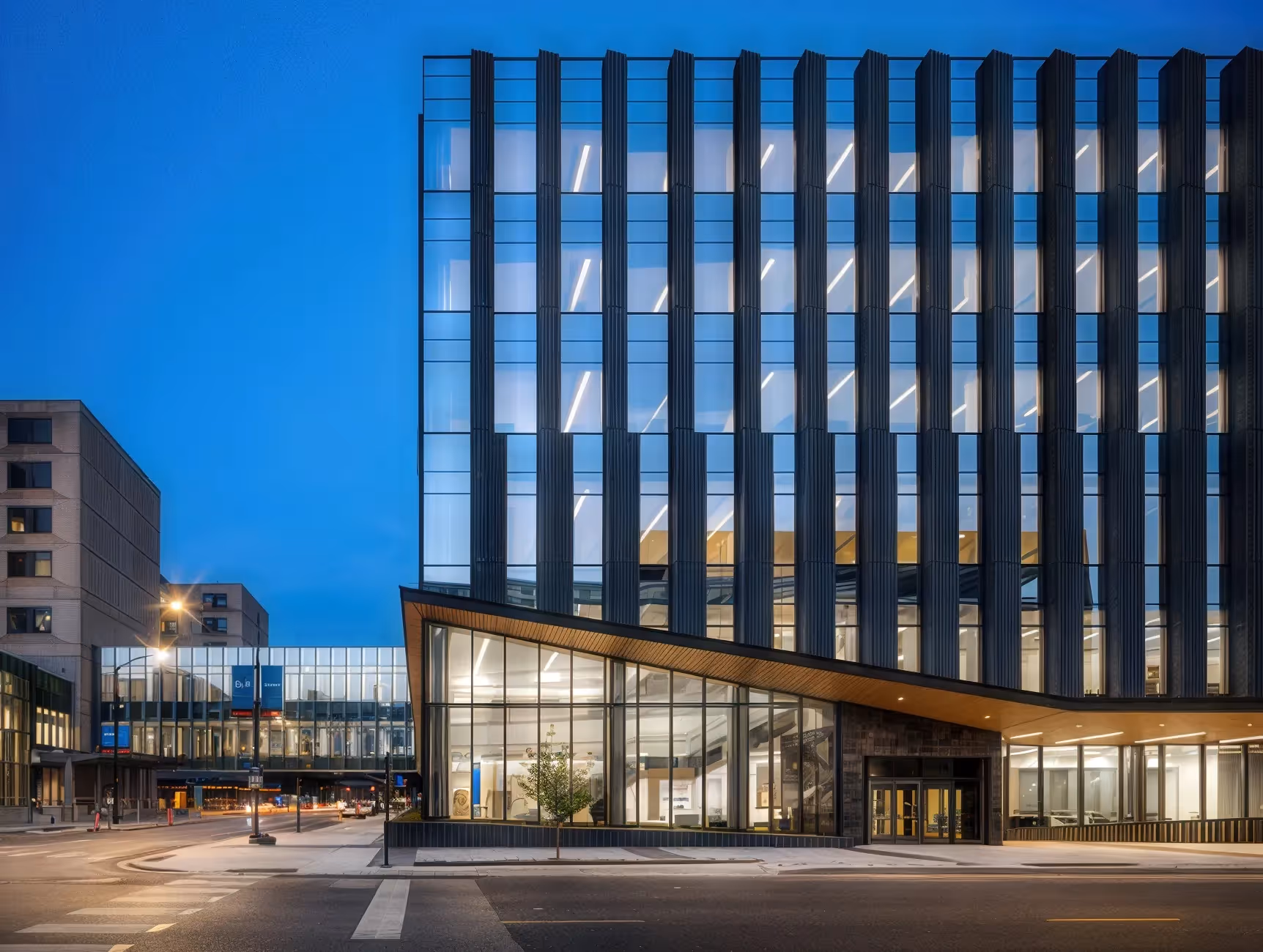 Exterior view of University of Illinois Chicago building