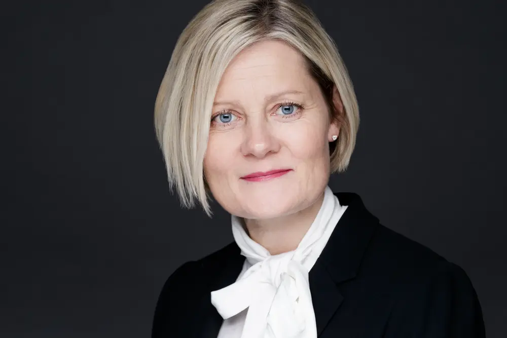 Lauren Sadler, Senior Partner and Accredited Family Mediator at Sadler Cross Family Law