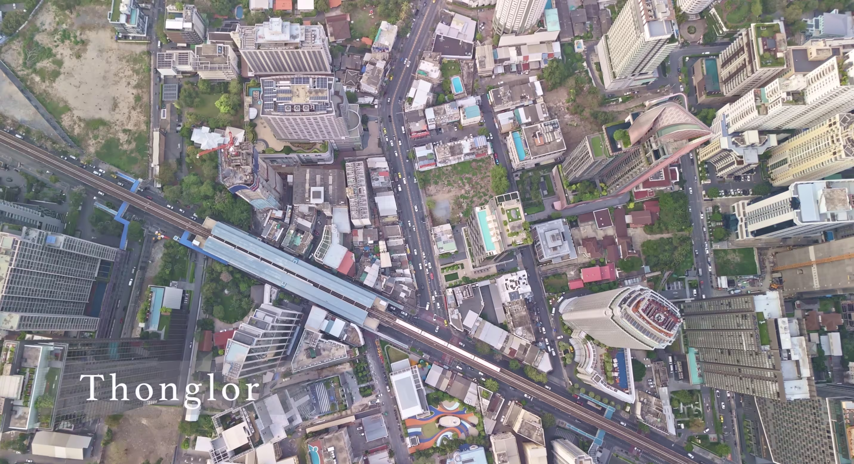 Thonglor Bangkok neighborhood aerial view from The Residences 38