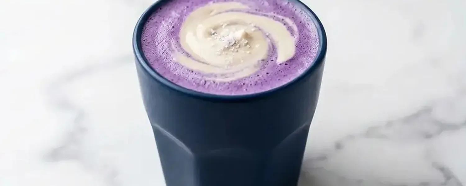 Pour acheter un ube latte fiable en France, le plus simple reste de passer par une marque spécialisée en ligne. Voici comment choisir une bonne poudre d'ube, éviter les mélanges douteux et comparer Araw Ube aux options physiques.