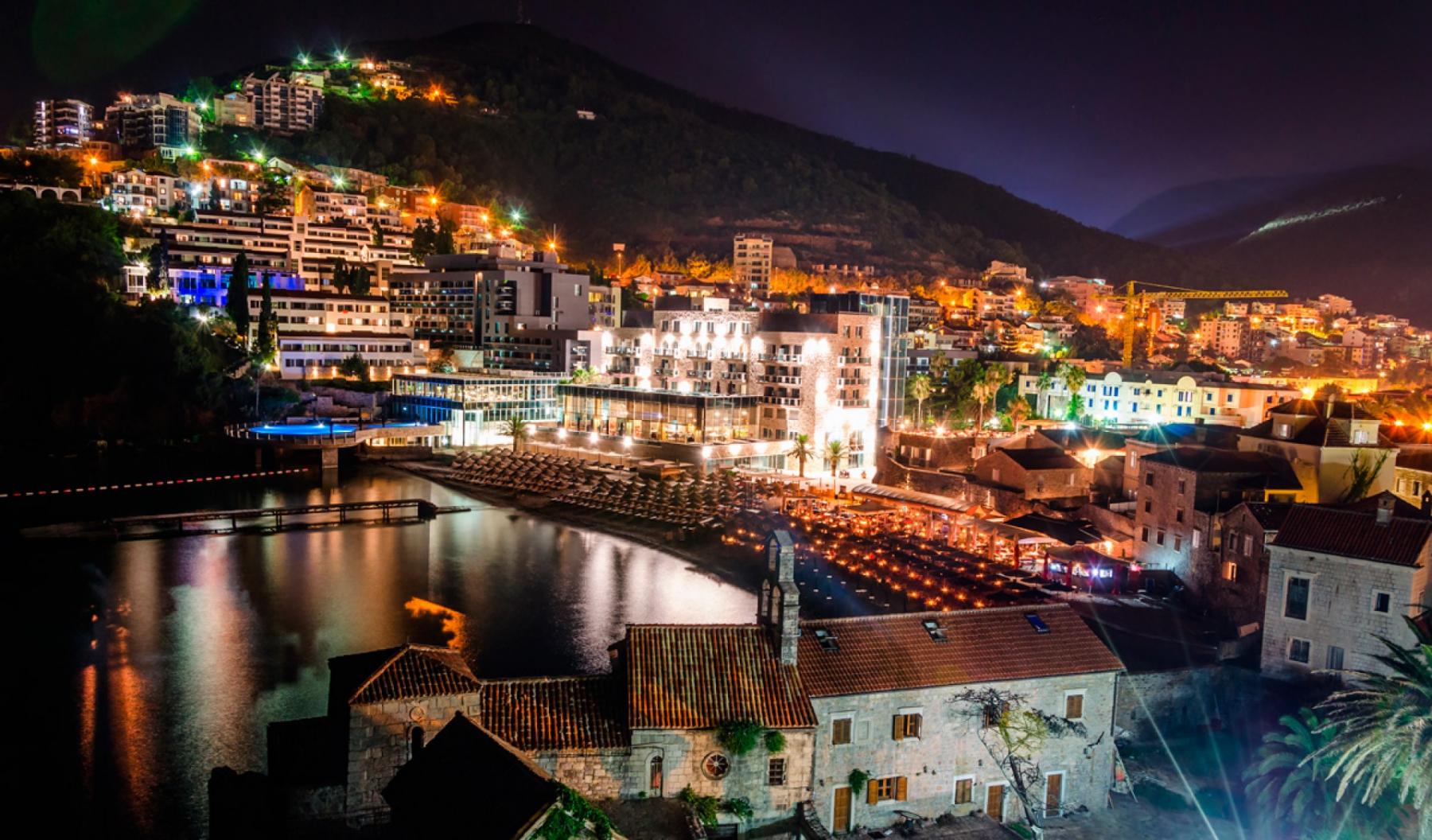 night lights in Budva