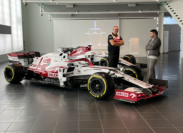 DARE | Brand Factory signe un projet dans le monde de la Formule 1 avec l'écurie Alfa Romeo Orlen F1