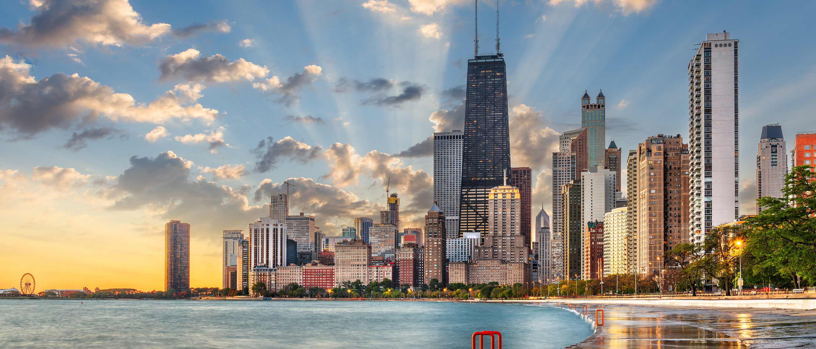 Downtown Chicago skyline stretching along Lake Michigan