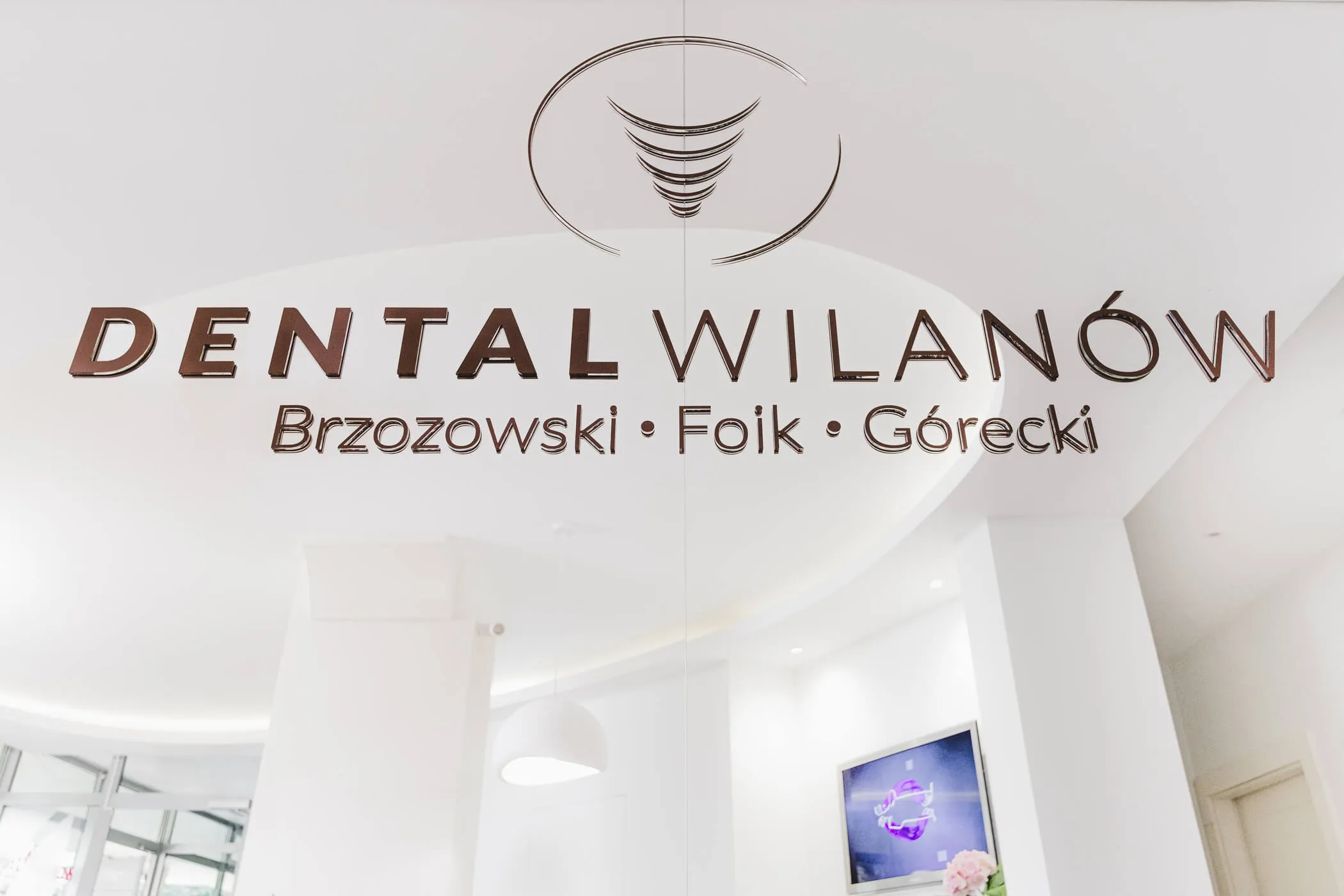 logo-dental-wilanow-recepcja-klinika-stomatologiczna-warszawa