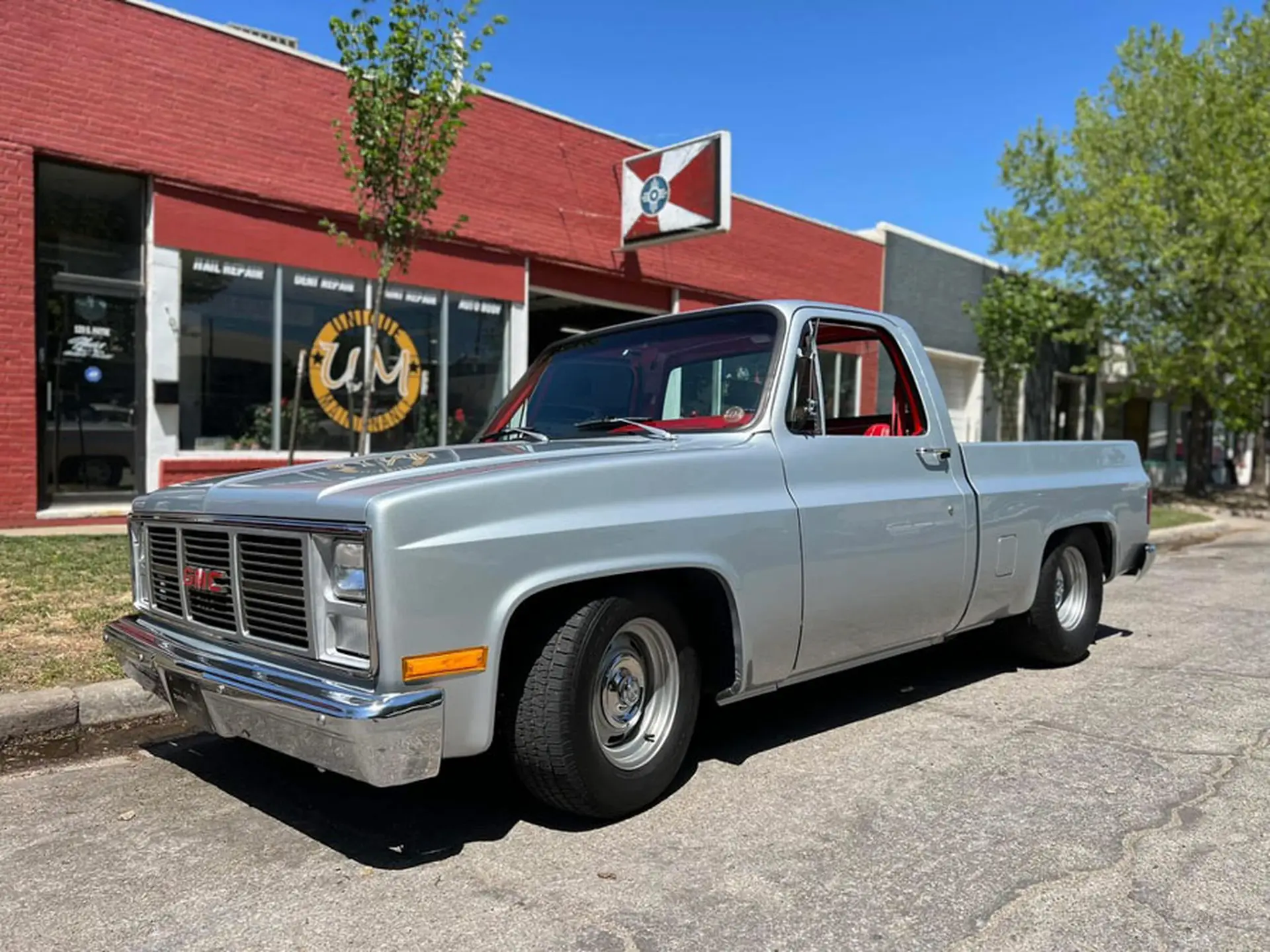 Experienced PDR technician team ready to provide stress-free hail damage repair service in Wichita