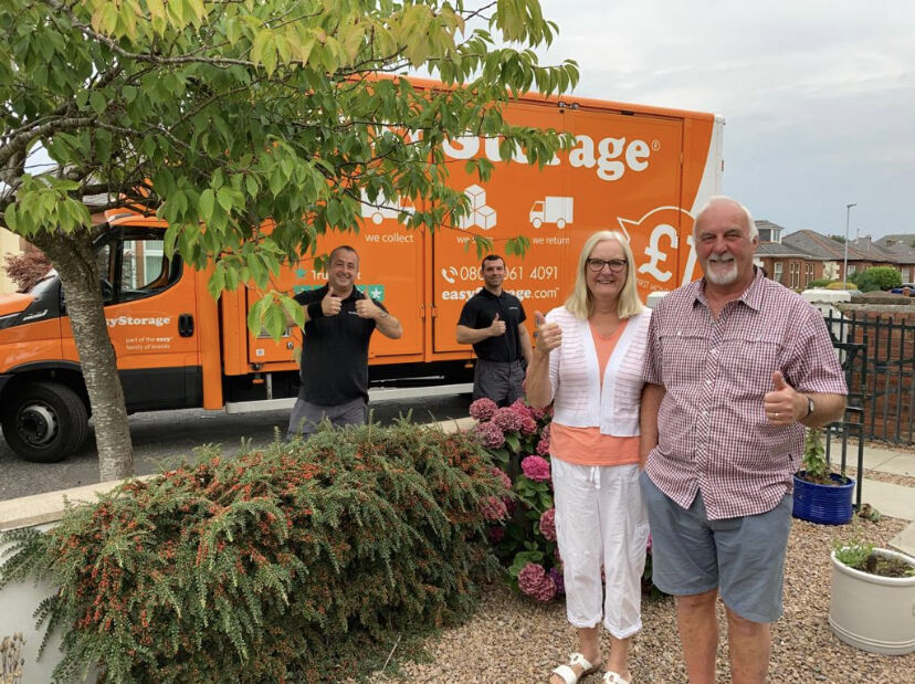 Thumbs up from easyStorage customers and loaders
