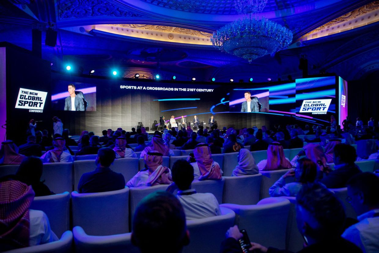 Lancement coupe du monde Esport - Scénographie événementielle Bengale Paris