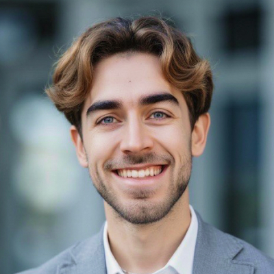 Speaker Maximilian Riegel