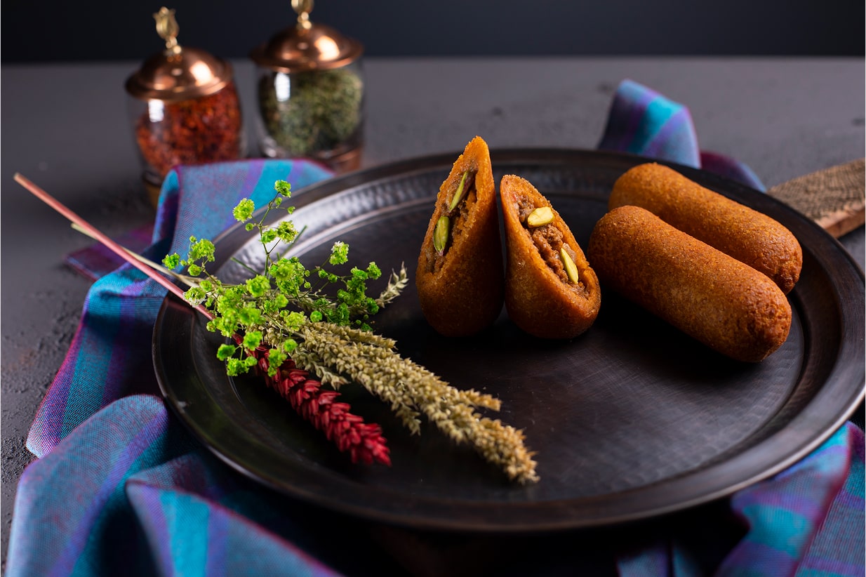 image of shopping aisle in store (for a home goods store)