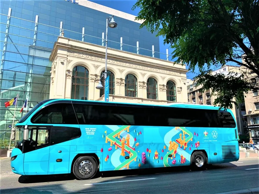 Afacerile de un miliard de euro de pe Calea Victoriei. Care sunt cele mai profitabile activități, 3, termene.ro