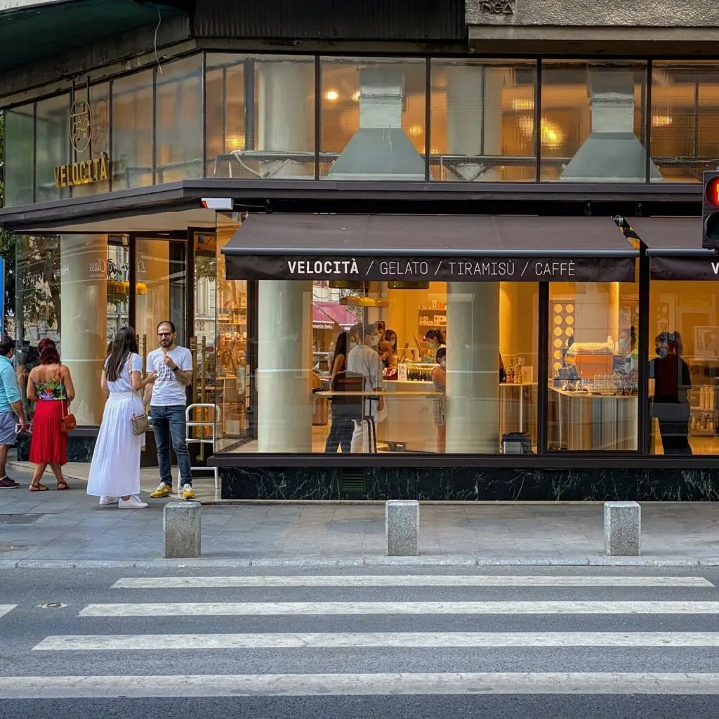 Afacerile de un miliard de euro de pe Calea Victoriei. Care sunt cele mai profitabile activități, 7, termene.ro