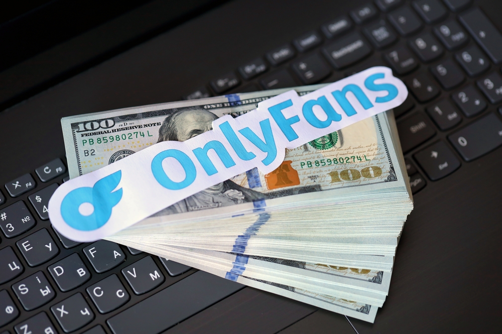 Creatorii de conținut de pe OnlyFans și LiveJasmine intră în vizorul ANAF pentru venituri nedeclarate de 64 mil. lei