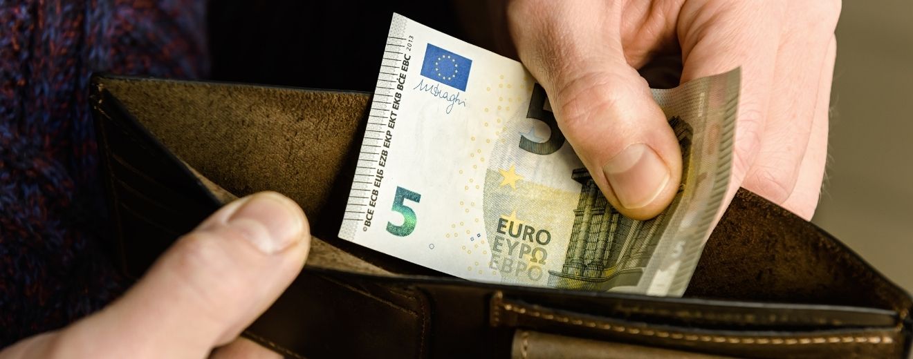 Onorariul executorului judecătoresc în cazurile de „intuitu personae”