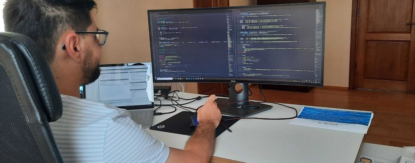 INDUSTRIA IT din România – Cum a reacționat în pandemie: Afacerile și profitabilitatea, în creștere. Numărul de angajați a sc