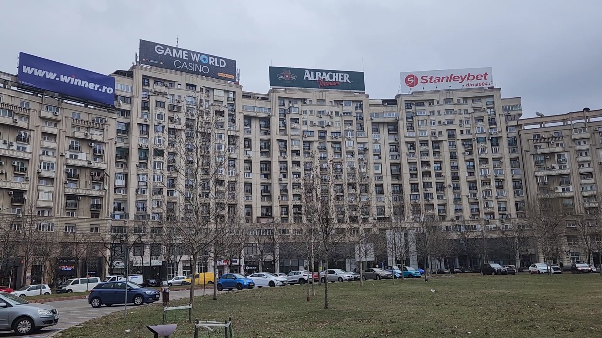 Proiect de lege. Industria jocurilor de noroc ar putea rămâne fără dreptul de a avea publicitate în mediul online și la telev