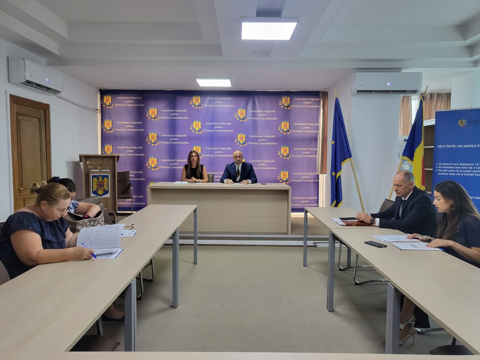 Noile reguli ale ANPC pentru firmele care au activitatea și în mediul online. Numele site-ului va fi însoțit și de denumirea