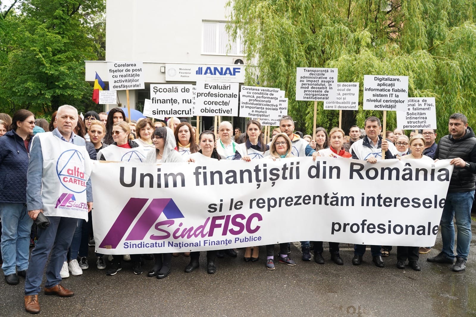 Interviu | Sindicaliștii din ANAF iau în calcul inclusiv varianta grevei pentru că sunt ignorați de autorități