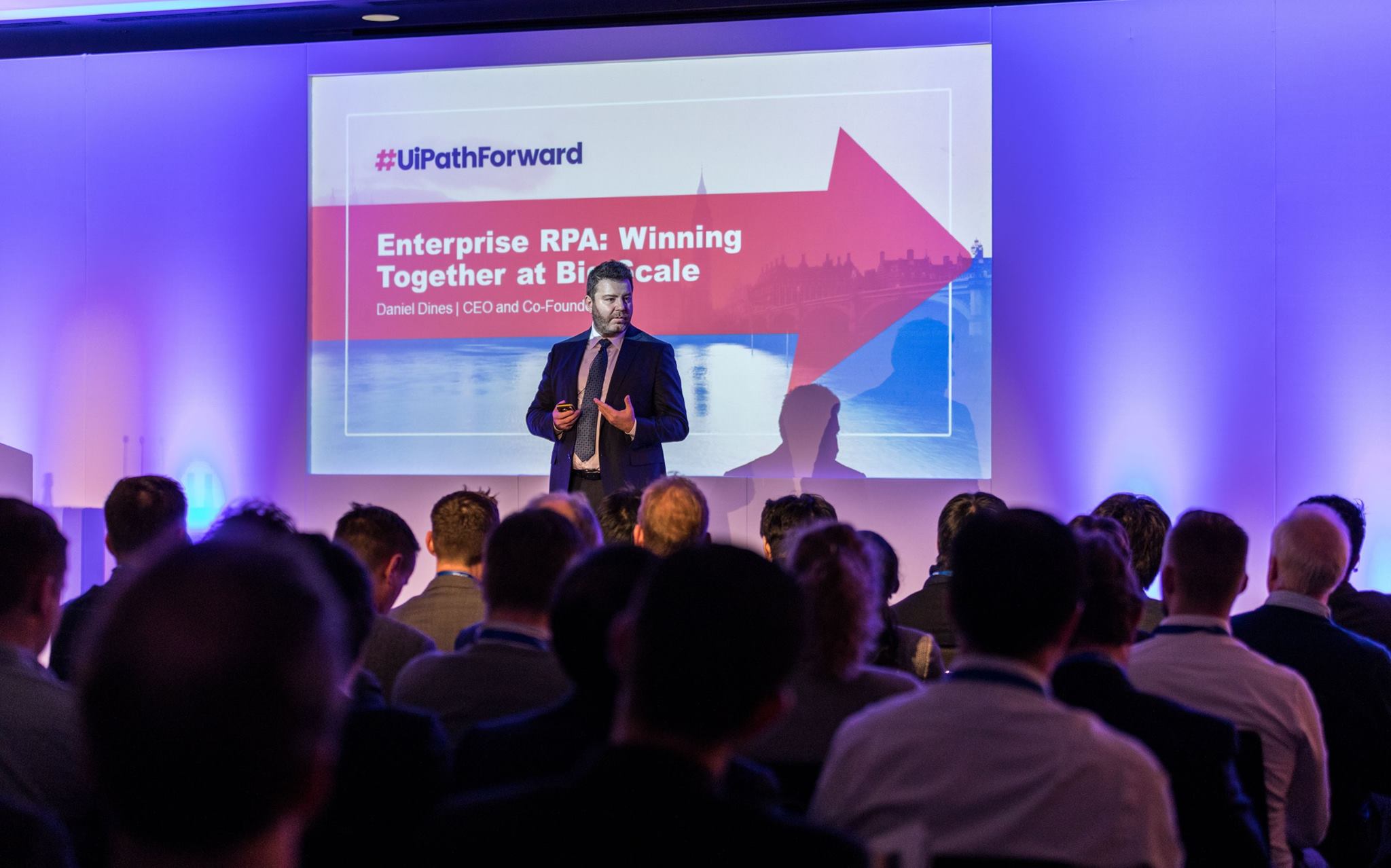 Cum se descurcă în România subsidiara UiPath, compania înființată de cel mai bogat român, Daniel Dines